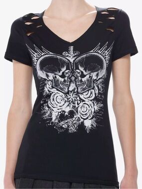Social collision V-Neck Tee with Skull & Rose Design
